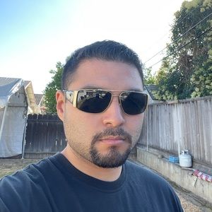 Meet your Posher, Alexander